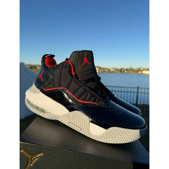 MEN\'S NIKE JORDAN STAY LOYAL BASKETBALL BLACK RED WHITE DB2884-001 SNEAKERS main image 4
